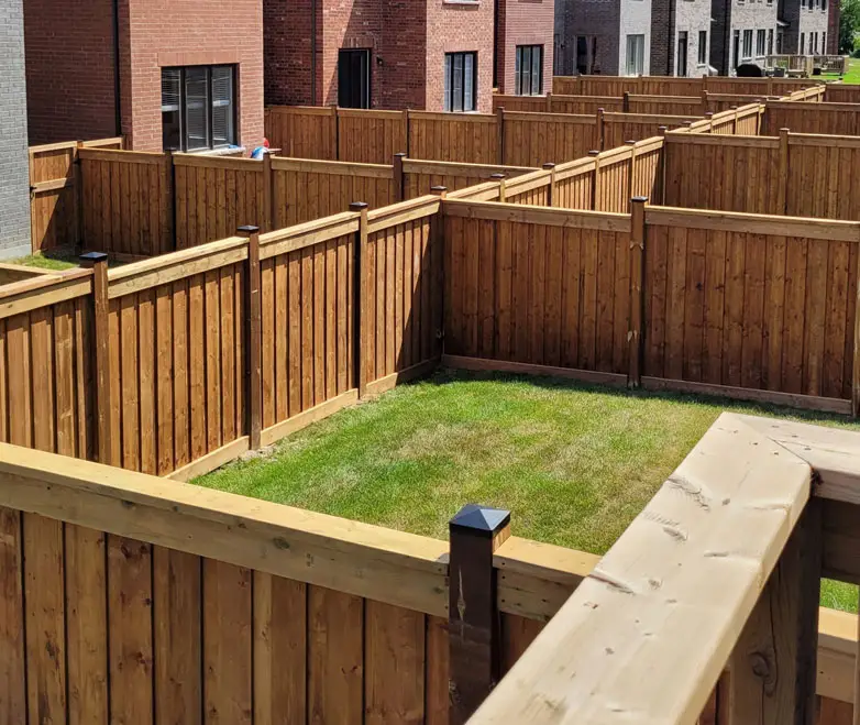 fencing in backyards