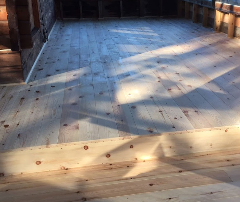 knotty pine flooring