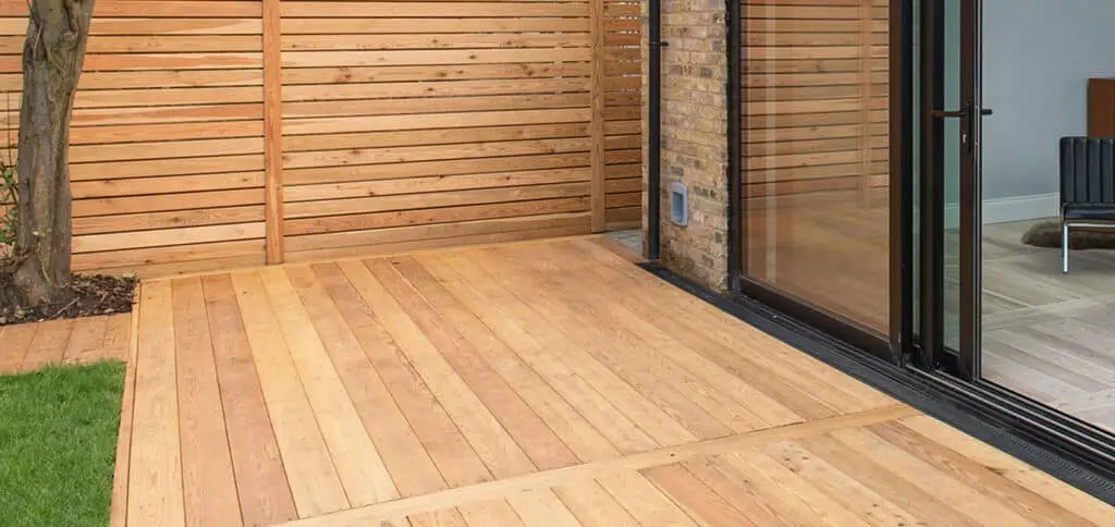 larch deck